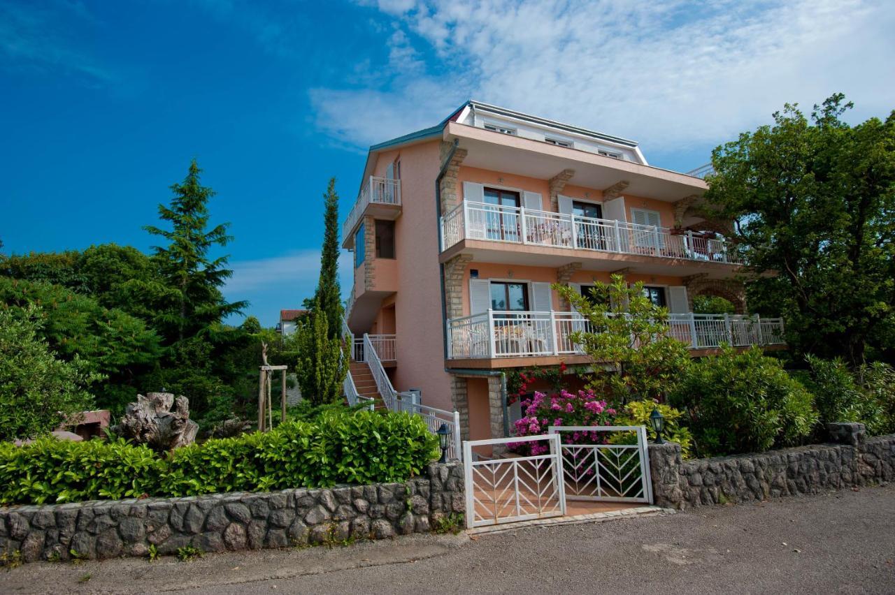 Apartments And Rooms Нивице Номер фото